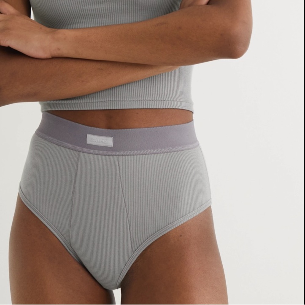 NWOT SKIMS Cotton Rib Brief